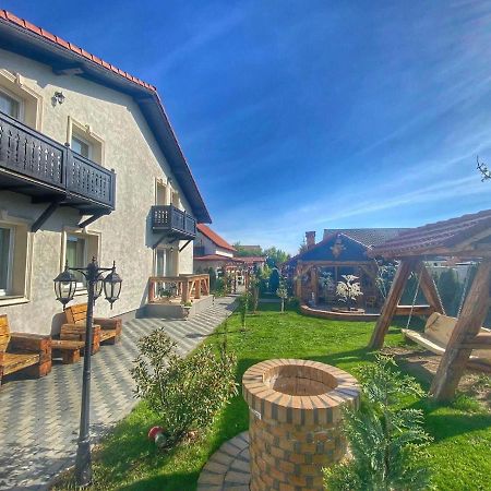 Boutique Vila Cristian  Exterior photo